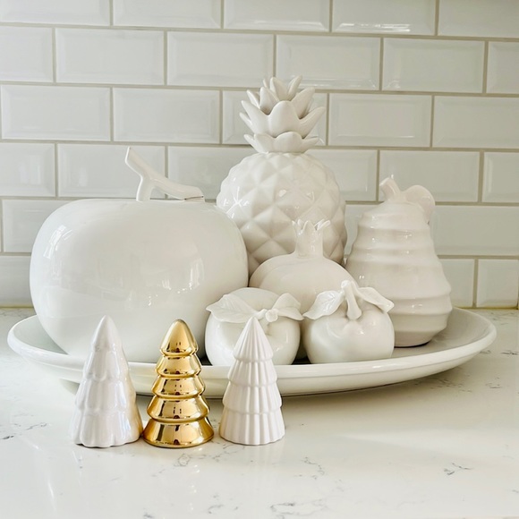 Target Bullseye’s Mini Ceramic Christmas Trees - Picture 3 of 15